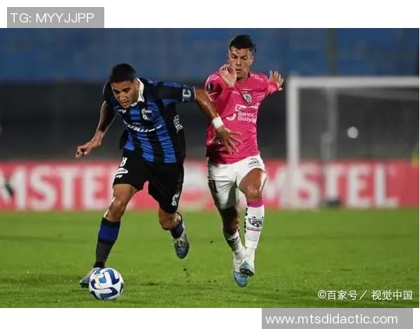 鹿岛鹿角与鸟栖沙岩的激烈对决展现日本足球的魅力与竞争力